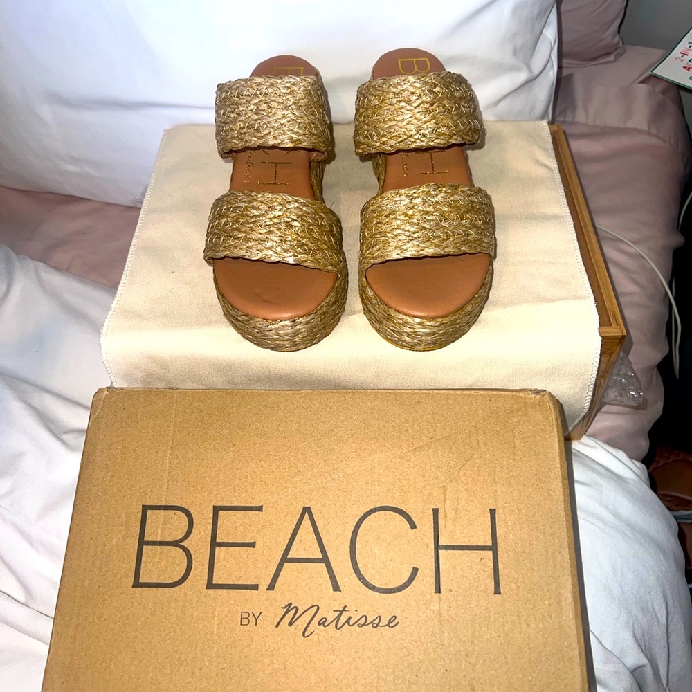 Ocean Ave platform sandal